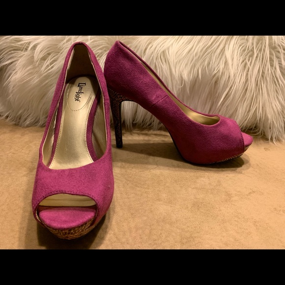 “Lime Light” - Trixie - Picture 2 of 4